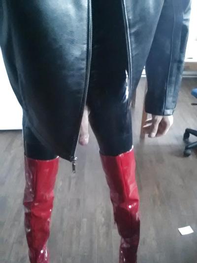 11P Moi en latex