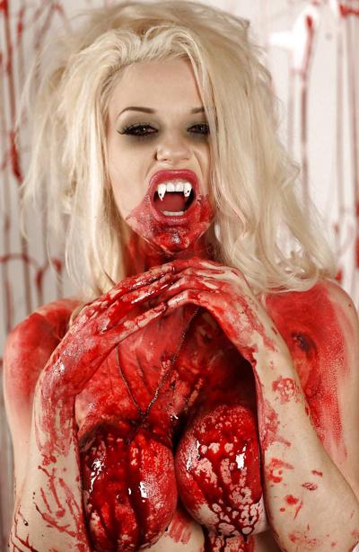 9P Vampire girl