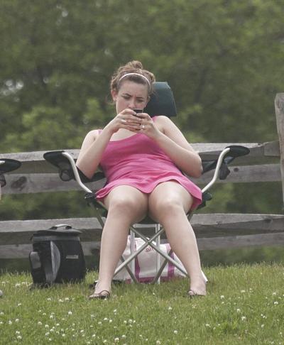 12P SOCCER MOM FORGETS PANTIES AT HOME