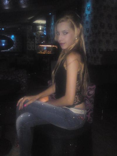 14P Turkish skinny girls! Which one would you fuck hard!