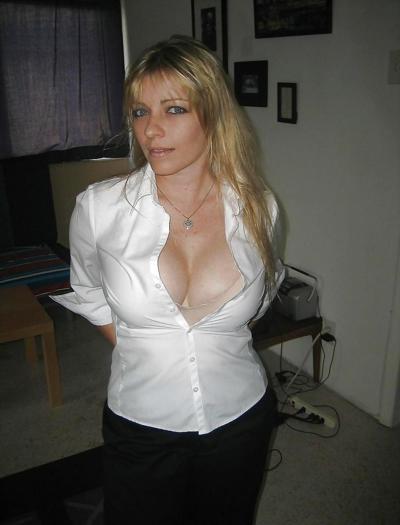 25P Hot & sexy Amateur Milfs Big Tits 2