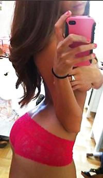 9P Hot Latina Teen Babe