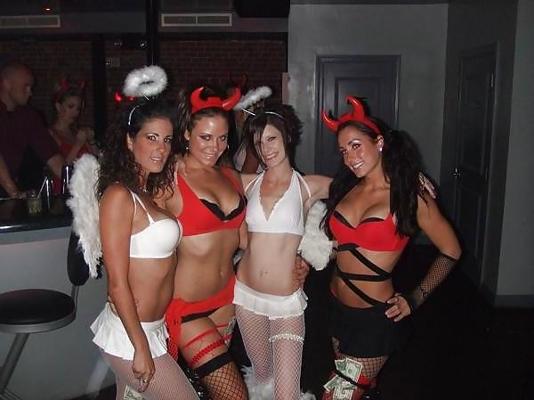 25P Halloween Sluts