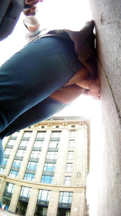 6P Public dildo with people walking past