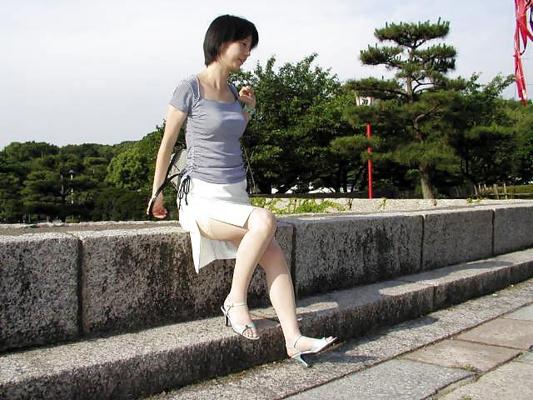 20P Japanese Married Woman 07