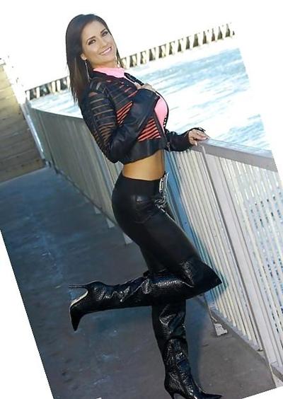 21P Boots 6