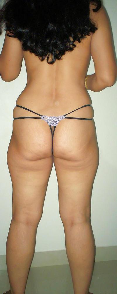 12P Femme déguisée