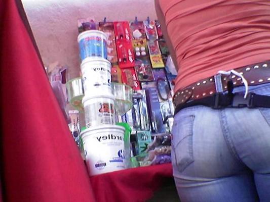 25P Heiße Ärsche in Jeans