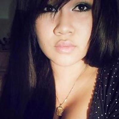 9P Busty Amatuer 49