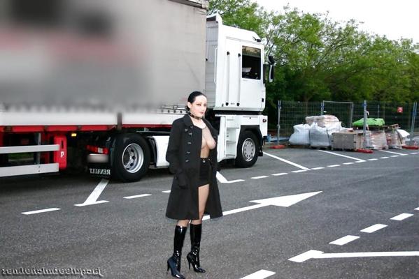 25P Prostitutes - hookes -nutten - putas