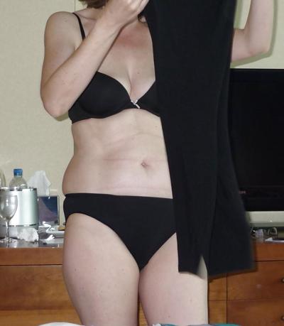 15P Sexy milf small tits and tight pussy