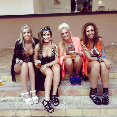 18P British Kate Hindley and Friends
