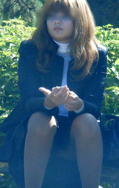 25P Upskirt 10