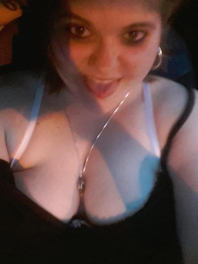 4P Sexy thick wife