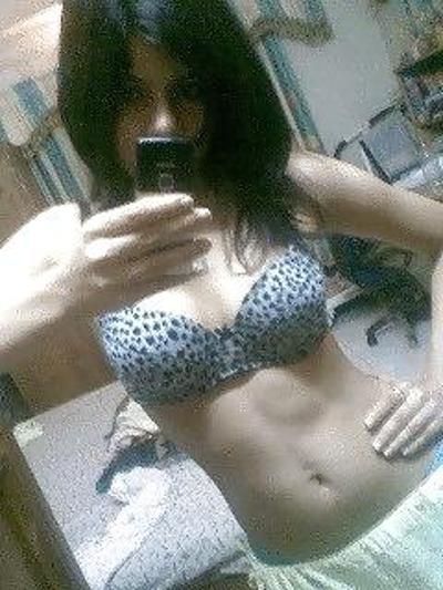 25P Filles indiennes sexy nues invisibles