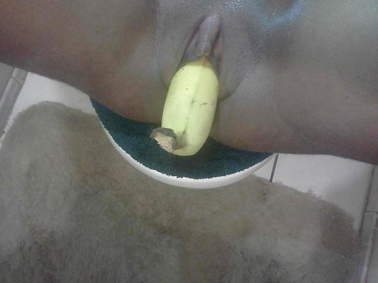 5P Black bitch banana masturbatin'
