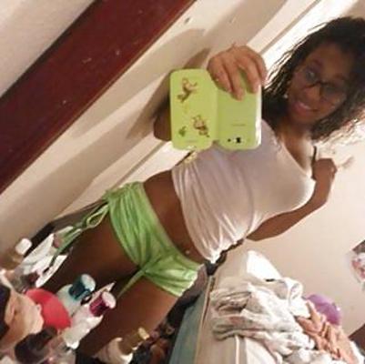 8P Silly teens non nude 