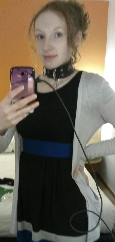 17P Submissive college girl 
