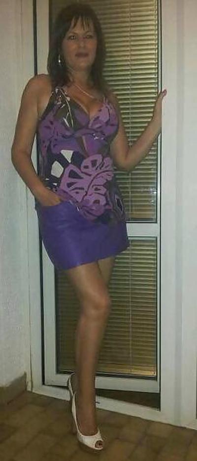 11P Ugly Mature Slut