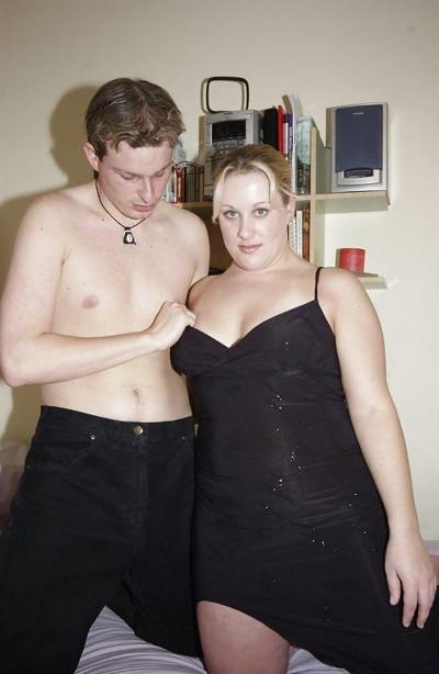 15P Una giovane coppia