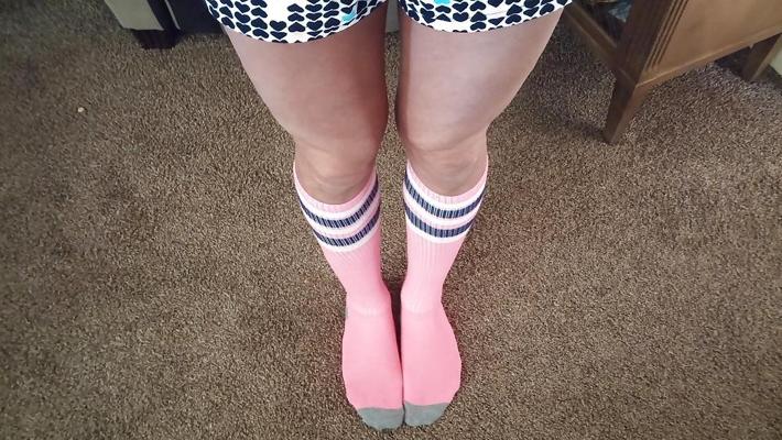 21P Jolie crossdresser en rose