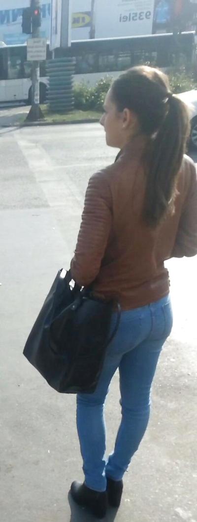 21P Spy sexy ass schoolgirls romanian