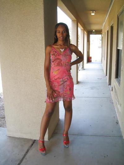 25P Slim Ebony Cutie Posing Nude in Public