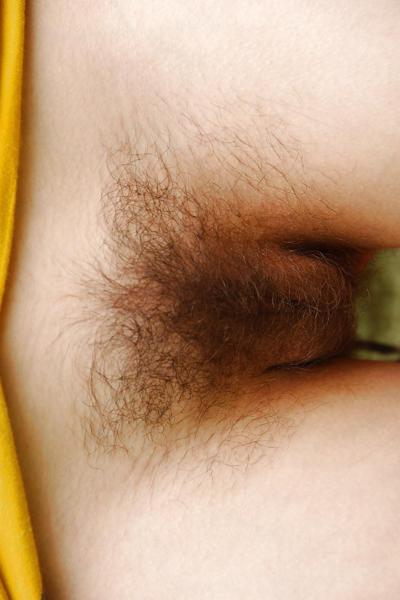24P Hairy pussy