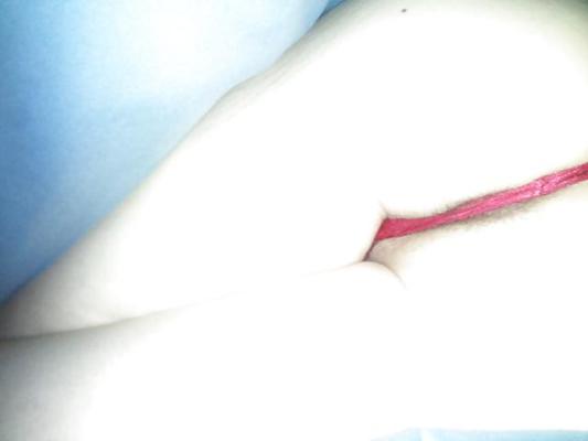 9P Another secret thong panty shot .