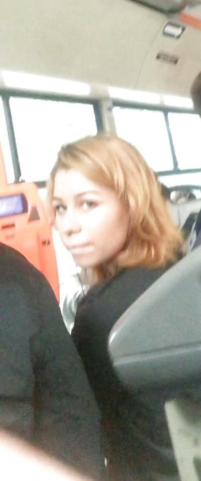 19P Spy sexy teens in bus romanian