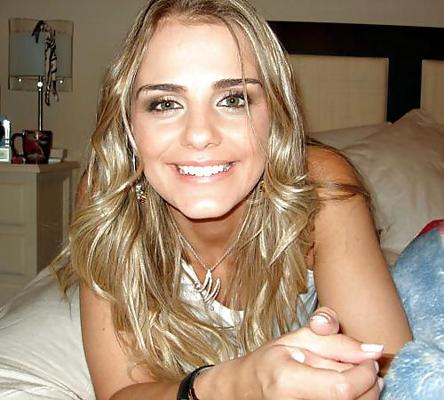 23P Milene Domingues cul brésilien