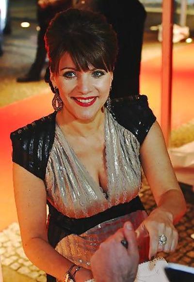 11P Birgit Schrowange - German TV woman