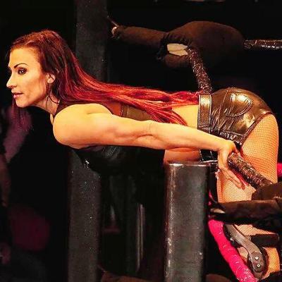 13P Heißes Wrestling-Mädchen