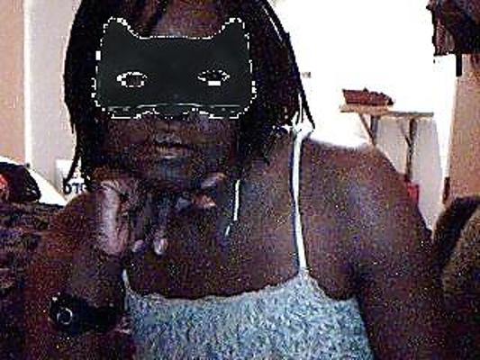 17P Mature Tenant Shows Off For Me On Hr Webcam