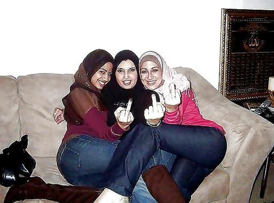 21P Arab-Turkish HOT ASS