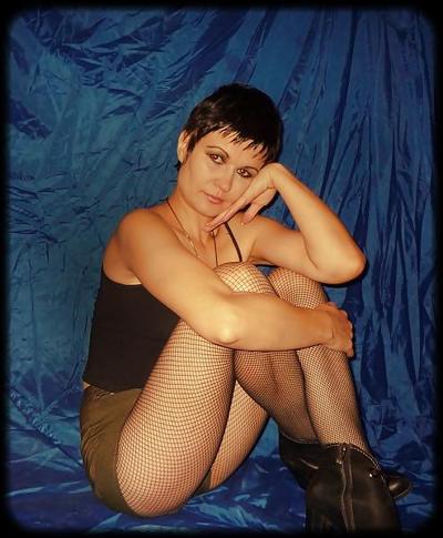 9P Russian Milf Irina 42 Years old