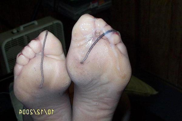 25P Cum on feet with smelly socks Vol.2