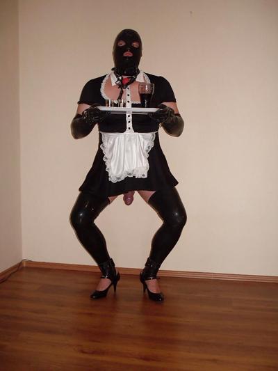 7P SISSY MAID