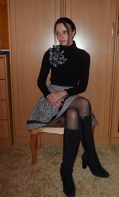 25P Real Amateur Russian Ladies in Nylons