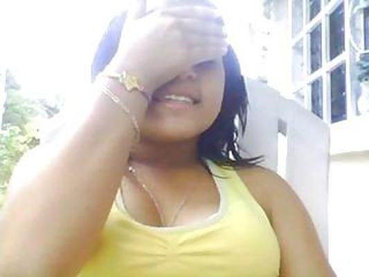 20P Naughty teens non nude