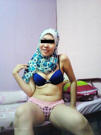 25P Malay- awek tudung daring