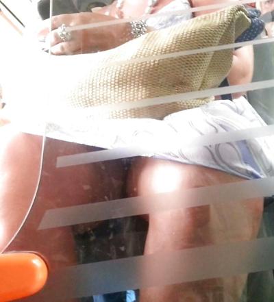 7P Spy feet and sexy skirt mature in bus romanian