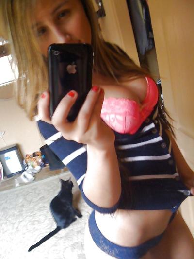8P Cute Girl Taking Pictures in her Bra and Panties
