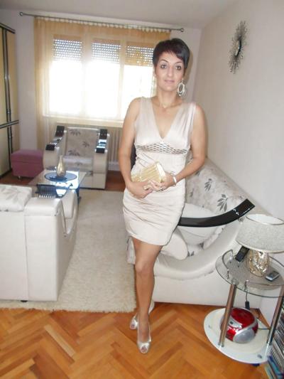 19P Serbische MILFs