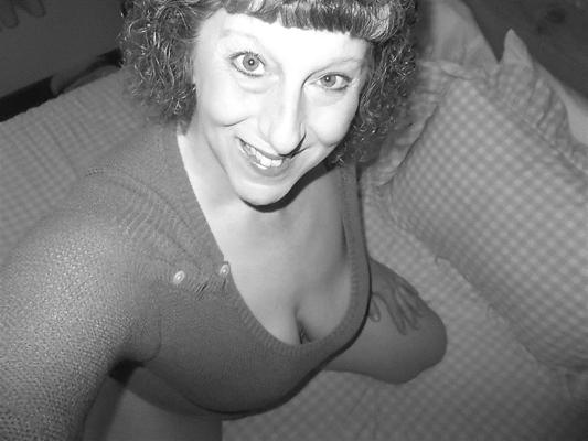 23P Mamie séduisante! (51 ans Denise)