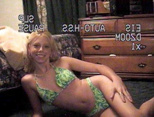 25P Real Dirty fun sluts volume 17