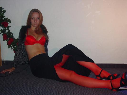 25P My new redhead girlfriend for sex 2