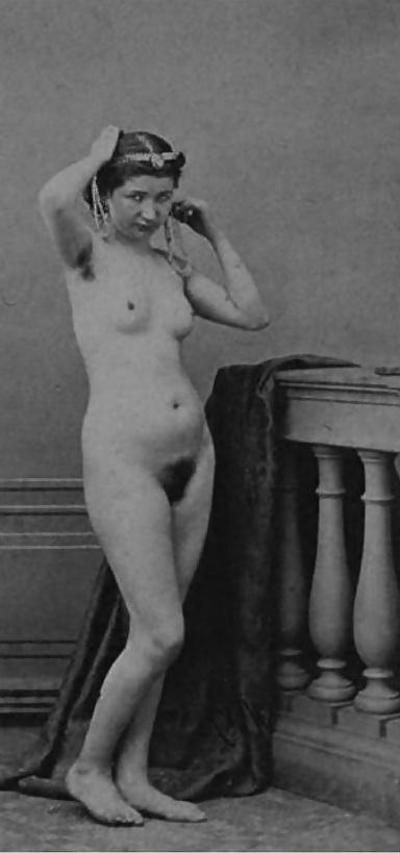16P Vintage lady's & Posture-num-001