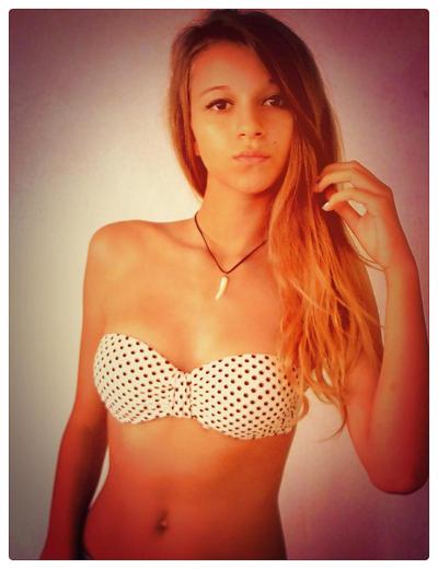 8P My Wanking Favourites: Oliwia