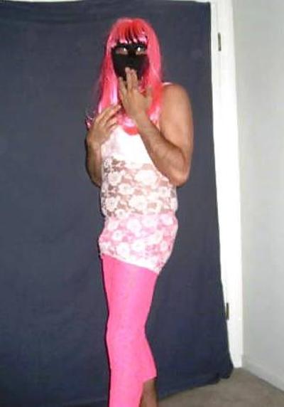 9P Why Does Pink Make Sissy's Clitty Harden?